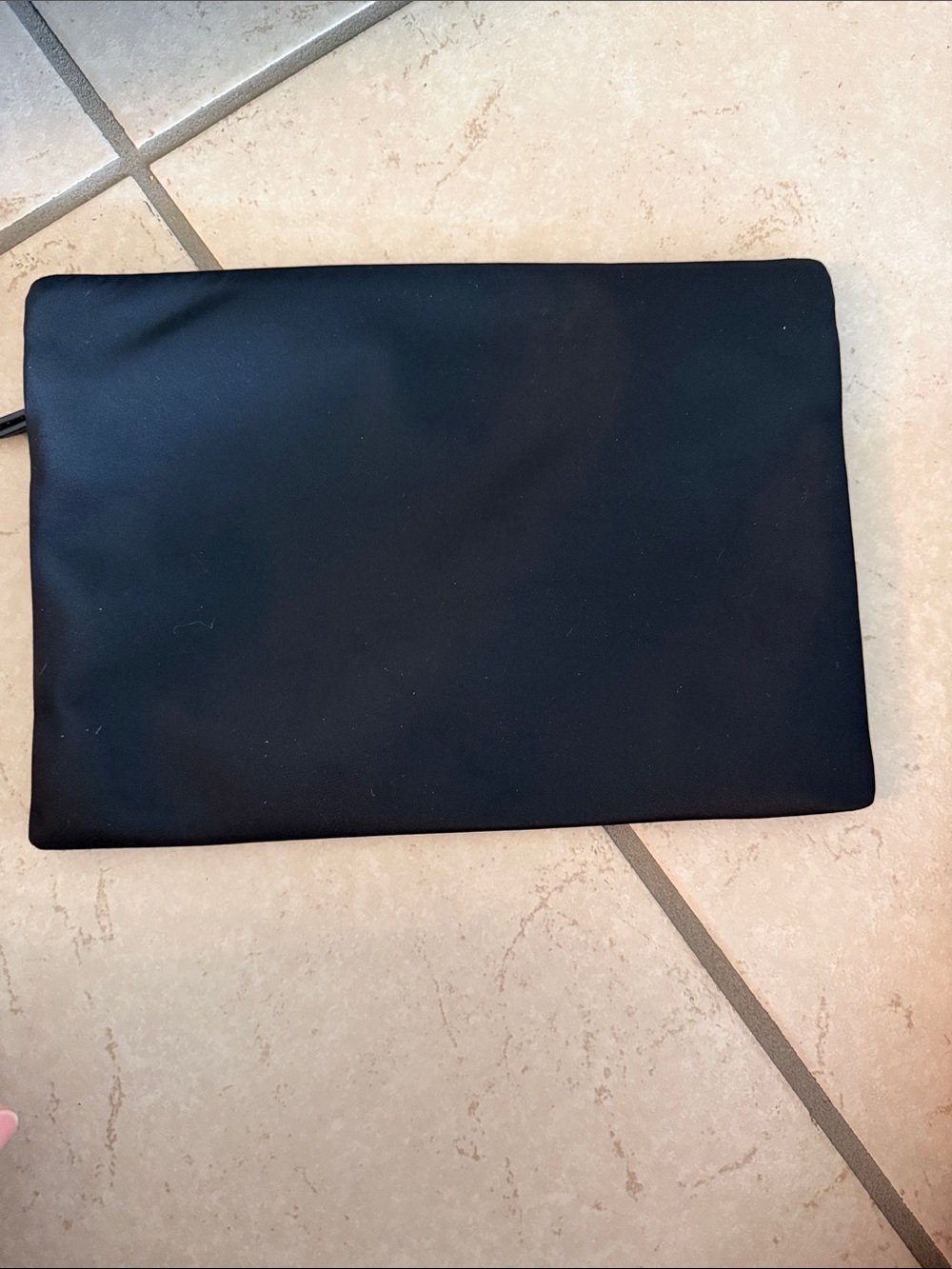 kate spade black nylon tote with detachable pouch - Picture 7 of 9